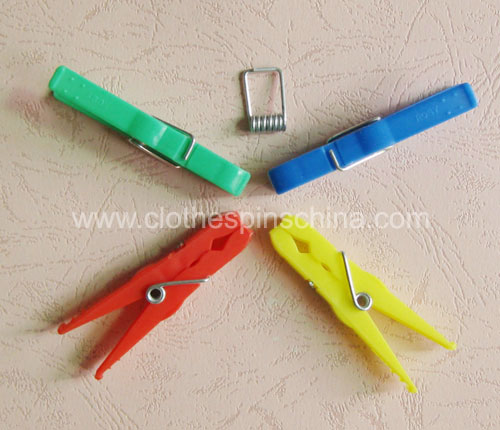 7.9cm Colourful Clothespins