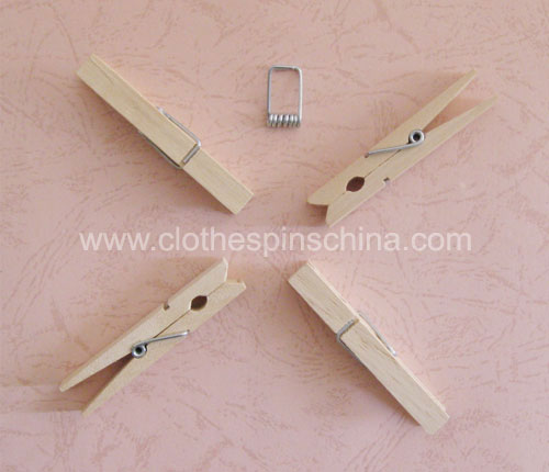 7.4cm Wooden Clothes Pegs