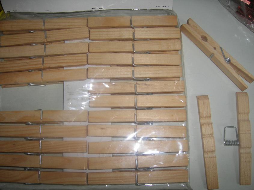 Pine Wooden Clothes Pins